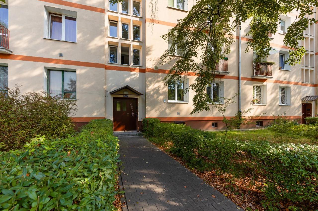 Roomy Apartment Oczapowskiego In Bielany By Noclegi Renters Varsovie Extérieur photo